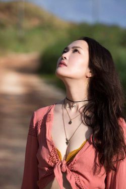 挺起奶頭主動(dòng)喂男人吃奶水的好處